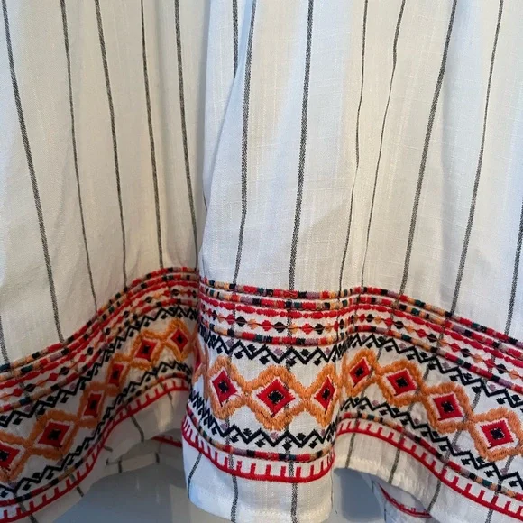 THML White Tunic with Multicolor Embroidery - women’s large dress - Picture 4 of 14